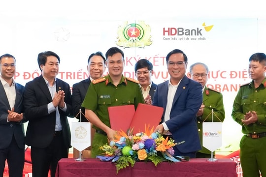 HDBank hợp tác với Trung tâm RAR – Bộ Công an: Tích hợp VNeID, mang trải nghiệm số thuận tiện cho khách hàng