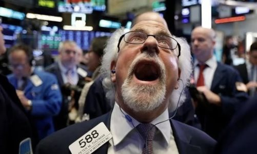 Phiên 18/11: Khối ngoại giảm đà bán ròng, ngược chiều "tung" gần 400 tỷ gom một cổ phiếu Bluechips