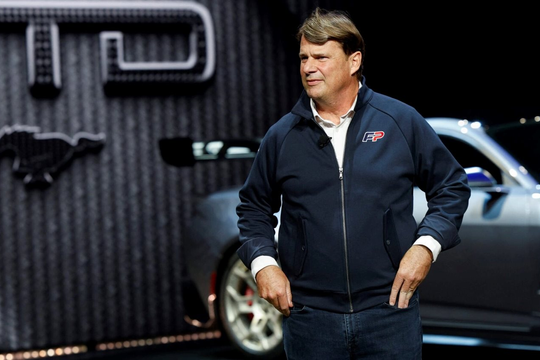 Ford sẵn sàng trả lương 120.000 USD/năm nhưng vẫn thiếu 5.000 thợ lành nghề: Cơn đau đầu của toàn ngành công nghiệp Mỹ