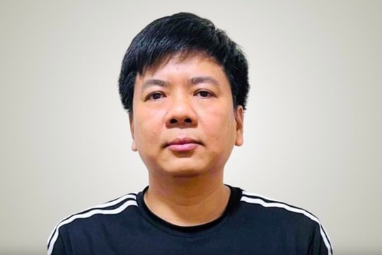 Công ty 2.000 tỷ của “bà trùm” sim thẻ bắt tay Shark Thuỷ ghi số liệu ảo, nhận hối lộ: Vốn điều lệ bất ngờ giảm 4 lần