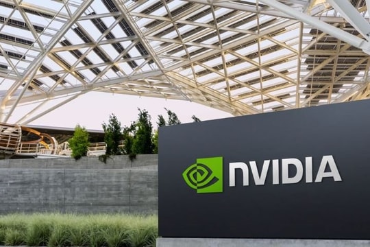 Nvidia công bố báo cáo vượt xa kỳ vọng, lợi nhuận đạt hơn 30 tỷ USD/quý