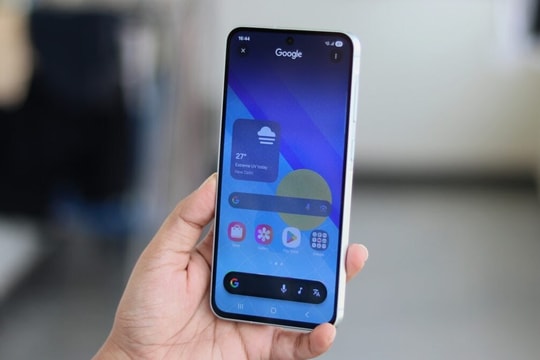 Chuyện chẳng biết nên khóc hay cười: Đến kẻ cướp cũng trả lại điện thoại Samsung vì "chê không muốn lấy"