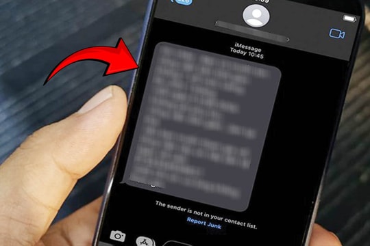 Công an cảnh báo tới tất cả những ai nhận được tin nhắn có nội dung sau: Có nguy cơ mất sạch tiền trong tài khoản 