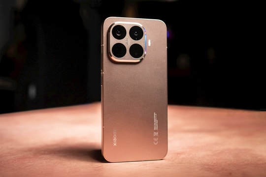 Vượt cả iPhone, hãng điện thoại Trung Quốc bất ngờ chiếm top 2 thị trường Việt Nam: Cái tên rất quen thuộc