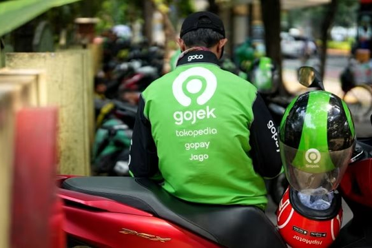 GoTo thay CEO, mở đường sáp nhập lịch sử với đối thủ Grab