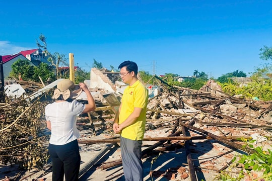 Tỷ phú Phạm Nhật Vượng gửi công văn hoả tốc đề xuất hỗ trợ thêm 500 tỷ đồng cho đồng bào miền Trung 