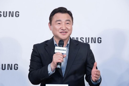 Cựu kỹ sư công nghệ vừa được bổ nhiệm làm CEO mới của Samsung Electronics