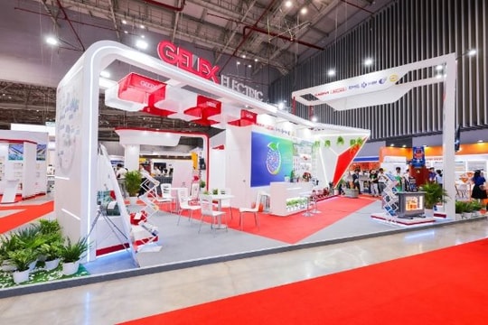 Cổ phiếu GEE tăng kịch trần, thiết lập đỉnh giá mới trong ngày thị trường “xanh vỏ, đỏ lòng”