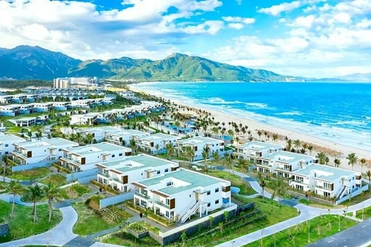 Cục thuế Khánh Hoà thông báo: Chủ khu du lịch ALMA Resort Cam Ranh có tên trong DS nợ thuế hàng chục tỷ, cảnh báo tạm hoãn xuất cảnh TGĐ người Việt