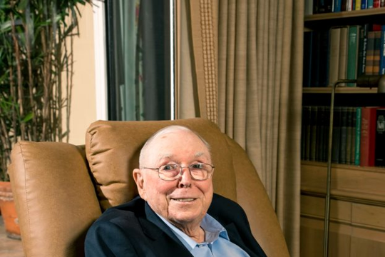 Chương cuối ít biết về huyền thoại Charlie Munger: Kiếm 50 triệu USD ở tuổi 99, làm việc đến cuối đời, trao lại kho di sản vô giá vượt thời gian