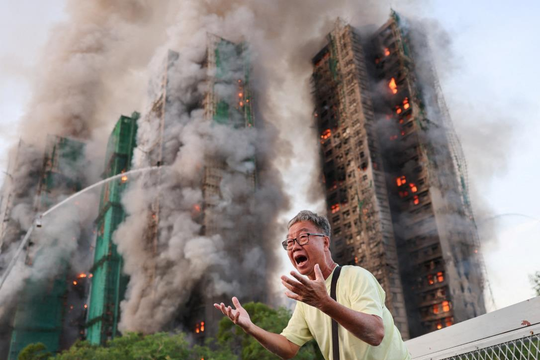 Sau một câu nói của ông Tập Cận Bình, doanh nghiệp tư nhân Trung Quốc ồ ạt đổ tiền cứu trợ thảm họa cháy Hong Kong, riêng Jack Ma góp gần 100 tỷ đồng