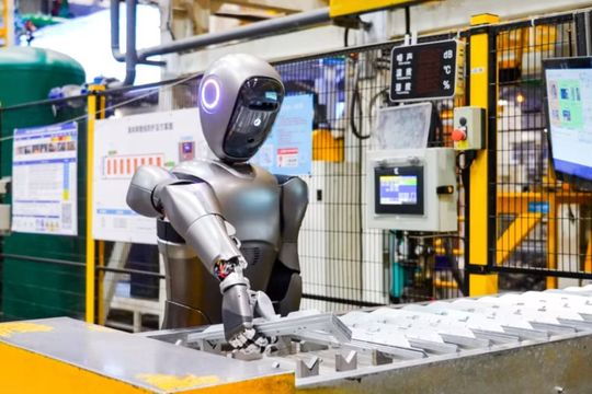Robot AI - Tham vọng đại công nghiệp của 1 siêu cường sản xuất: Cả nhà máy chỉ cần 3 công nhân, năng suất tăng 250% nhờ đội quân robot làm 24/7