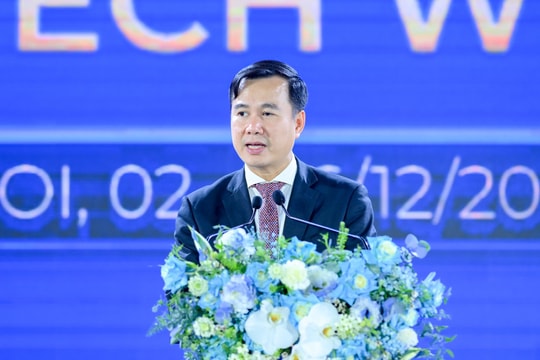 Thứ trưởng Bộ KHCN: Các nước hoá rồng nhờ nắm bắt cách mạng công nghiệp và AI là cơ hội lịch sử để Việt Nam bứt phá thành quốc gia phá triển có thu nhập cao