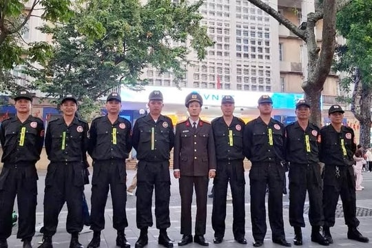 Chân dung công ty chuyên nghiệp duy nhất được bảo vệ trật tự khu vực hồ Hoàn Kiếm 