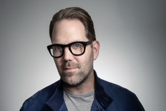 'Phù thủy giao diện' Apple kết thúc 20 năm gắn bó, bất ngờ đầu quân cho Mark Zuckerberg