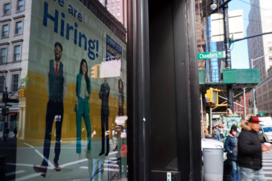 Thị trường lao động tiếp tục suy yếu: Thêm tín hiệu cho thấy Fed nhiều khả năng cắt giảm lãi suất trong cuộc họp tuần sau