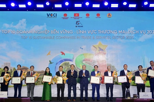 AEON Việt Nam vào Top 3 bền vững 2025, nối dài chuỗi ba năm dẫn đầu ngành Thương mại – Dịch vụ