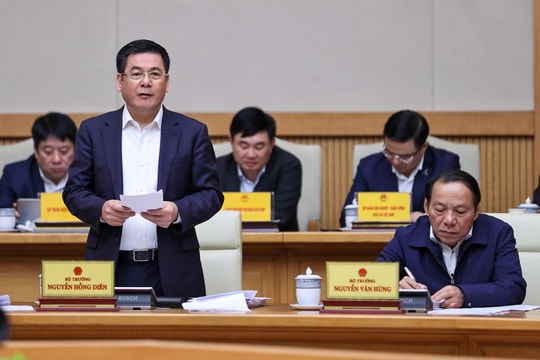 Việt Nam dự kiến lọt nhóm 15 quốc gia có quy mô thương mại lớn nhất thế giới