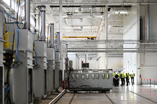 Châu Âu tất tay vào “canh bạc” đất hiếm chống lại sự thống trị của Trung Quốc nhưng bàn cược nằm ngay cửa nước Nga