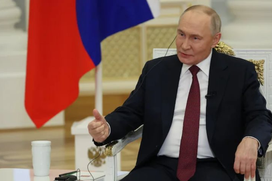 Ông Putin lên tiếng, cảnh báo về kế hoạch phi đô la hóa của BRICS: ‘Không cần phải vội vàng’