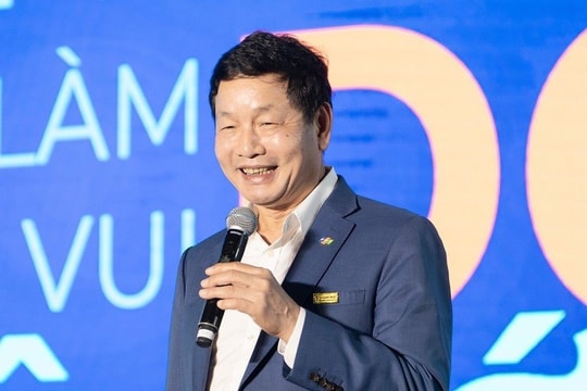 Chủ tịch FPT Trương Gia Bình thưởng nóng 100 triệu nếu nhân viên làm được một việc trong 12 tháng tới