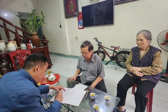 Cụ ông 79 tuổi nhận cuộc gọi từ đầu số 0924xxxxxx và 0847xxxxxx thông báo về giao dịch 100 triệu đồng và 7 chỉ vàng: Công an vào cuộc, tìm đến tận nhà