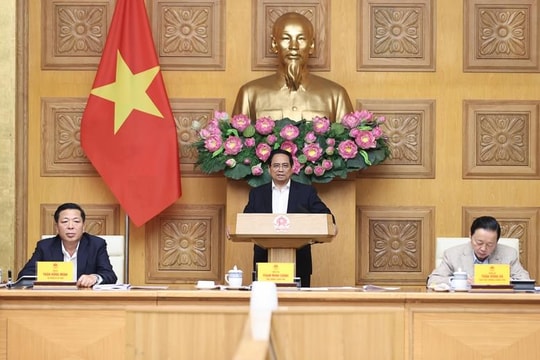 Chưa đầy 2 tuần nữa, Việt Nam sẽ chứng kiến cột mốc  kỷ lục hơn 1,3 triệu tỷ đồng, Thủ tướng chỉ đạo 'nóng'