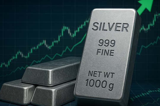 Quỹ Bạc lớn nhất thế giới vừa lập kỷ lục chưa từng có giữa con sốt giá