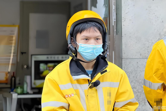 Phát hiện một thanh niên 25 tuổi làm shipper nhưng lương tháng 86 triệu đồng, có 4 tỷ trong tài khoản 