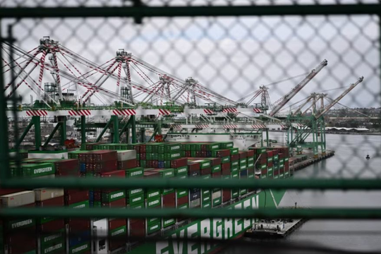 Đòn giáng của Mỹ phản tác dụng, Trung Quốc bật tốc đạt thành tựu 1.000 tỷ USD chưa quốc gia nào làm được: Vì đâu?