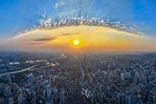 Tỉnh giàu nhất Trung Quốc tham vọng nhân đôi GDP, ‘vượt Anh, bám sát Pháp’ để tương đương nền kinh tế lớn thứ 7 thế giới: Tiềm năng đến đâu?