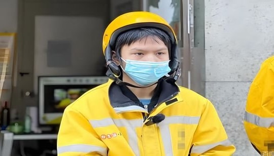 Làm shipper 5 năm, chàng trai 25 tuổi trở thành triệu phú nhờ lối sống đặc biệt