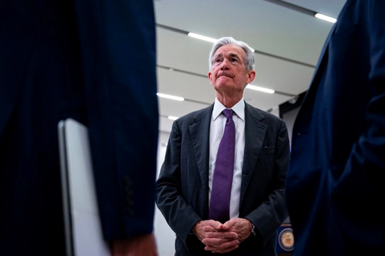 Quyết định hạ lãi suất trong năm tới của Fed gặp 'đá tảng'