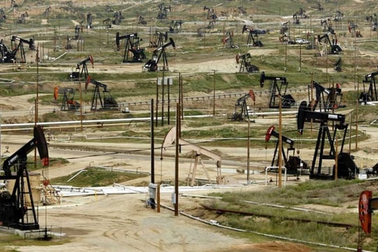 Ngành dầu Mỹ năm 2026: Ổn định hay bắt đầu thoái trào?