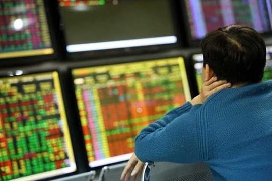 Góc nhìn chuyên gia: Điểm cân bằng đang ở rất gần, hai nhóm cổ phiếu đã rơi về vùng "quá bán"