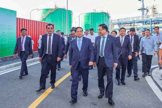 Thủ tướng khen ngợi dự án 1,4 tỷ USD cần 40.000 tấn kết cấu thép, 120.000m³ bê tông, 10 triệu giờ công 