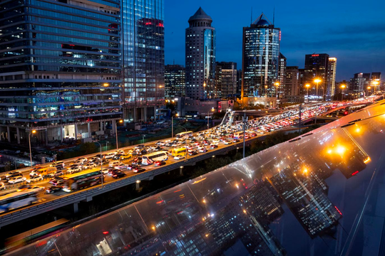 Trụ cột mạnh nhất của kinh tế Trung Quốc chao đảo