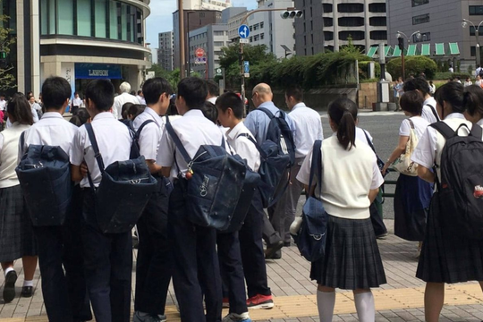 Trình độ tiếng Anh của nền kinh tế thứ 4 thế giới đang thấp kỷ lục, học 10 năm không thể giao tiếp