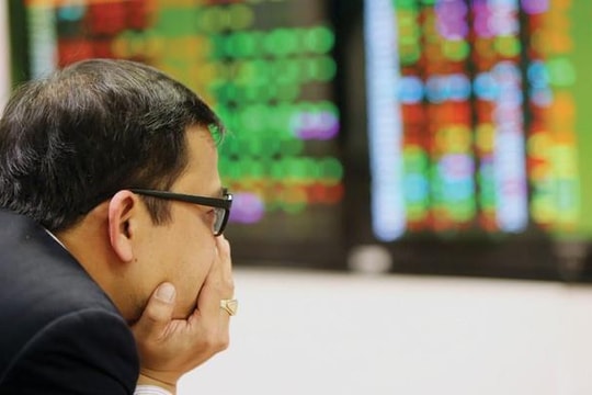 Thanh khoản chứng khoán liên tục sụt giảm, Dragon Capital chỉ ra thông điệp quan trọng