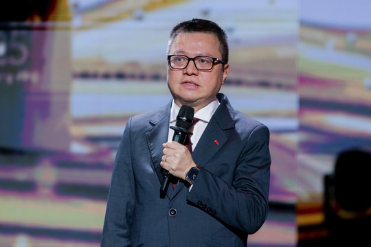 Nhà báo Lê Quốc Minh: "Lãnh đạo Đảng, Nhà nước còn yêu cầu Giải thưởng
tổ chức quy mô hơn"