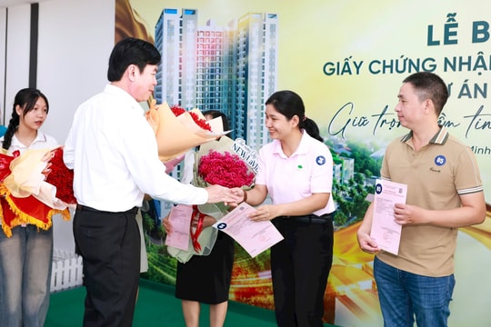 Lê Phong Group trao sổ hồng New Lavida chỉ sau 3 tháng bàn giao nhà