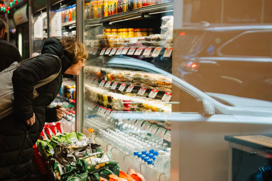 Lạm phát Mỹ bất ngờ giảm mạnh: Giới chuyên gia đồng loạt cảnh báo 'đây không phải tín hiệu đáng mừng'