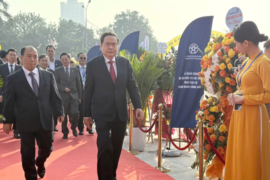 Chủ tịch Quốc hội Trần Thanh Mẫn dự khởi công siêu dự án 855.000 tỷ: Tỷ phú Trần Bá Dương và liên danh các tập đoàn tỷ đô cam kết hiện thực hóa giấc mơ sông Hồng