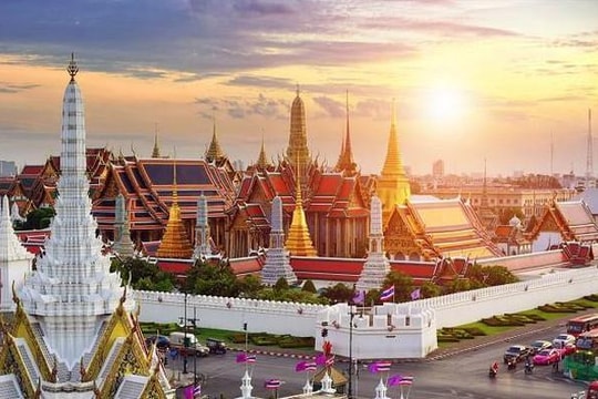 Người Thái đang âm thầm đổ tiền tỷ “gom" cổ phiếu Việt Nam: FPT và MWG lọt tầm ngắm