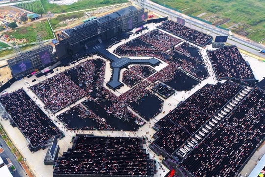 Gần 95.000 người “cháy hết mình” trong ngày diễn ra Y-Concert, Ocean City khẳng định tọa độ “khó thay thế” trên bản đồ giải trí Việt Nam