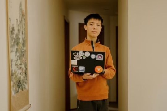 'Choáng' với làn sóng các founder AI 14,15 tuổi: Sáng đến trường, tối làm cho startup, gọi vốn hàng triệu USD