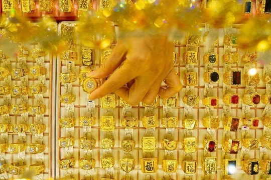 Sáng 23/12: Giá vàng thế giới, vàng trong nước tiếp tục tăng 