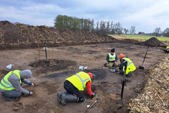 Phát hiện kho báu 7.000 năm tuổi khi đang xây sân bay mới, chuyên gia lập tức yêu cầu phong tỏa hiện trường