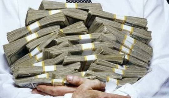 Đối thủ khu du lịch Đại Nam của bà Nguyễn Phương Hằng chuẩn bị trả cổ tức cao bằng tiền mặt