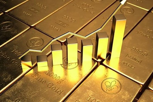 Thị trường ngày 24/12: Vàng chính thức vượt ngưỡng 4500 USD